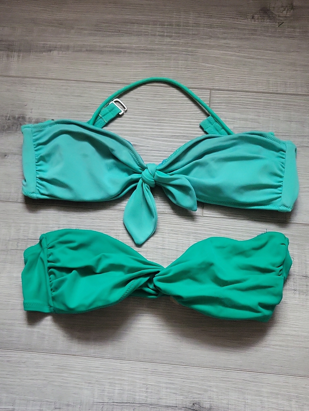 Victoria's Secret Turquoise & Teal Bandeau Bikini Tops - Twin Set/bundle